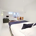 Romantic Jordaan Canalsuite Near Anne Frank House