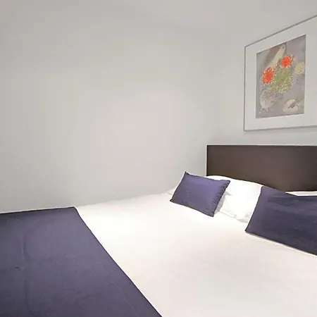 Guest house Romantic Jordaan Canalsuite Near Anne Frank House 3*