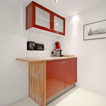 Romantic Jordaan Canalsuite Near Anne Frank House Bed & Breakfast 2*